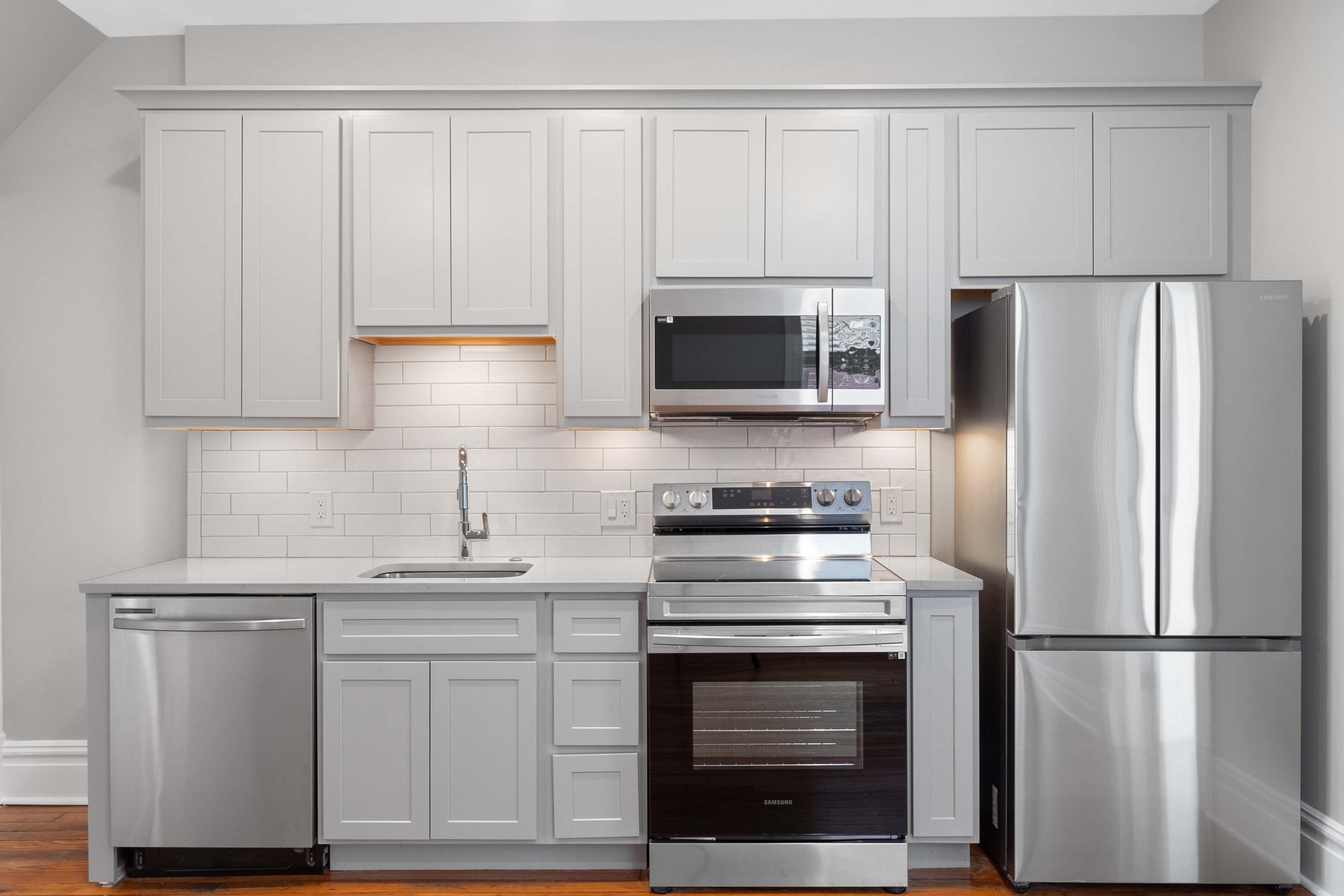 4250-4254 Swan Ave - 4250 Swan